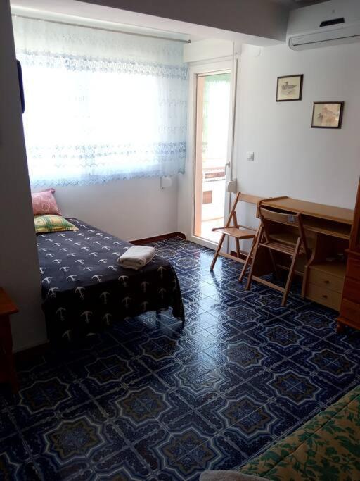 Apartamento Grande, La Mar Esta 5 Minutos Andando Denia Exterior foto